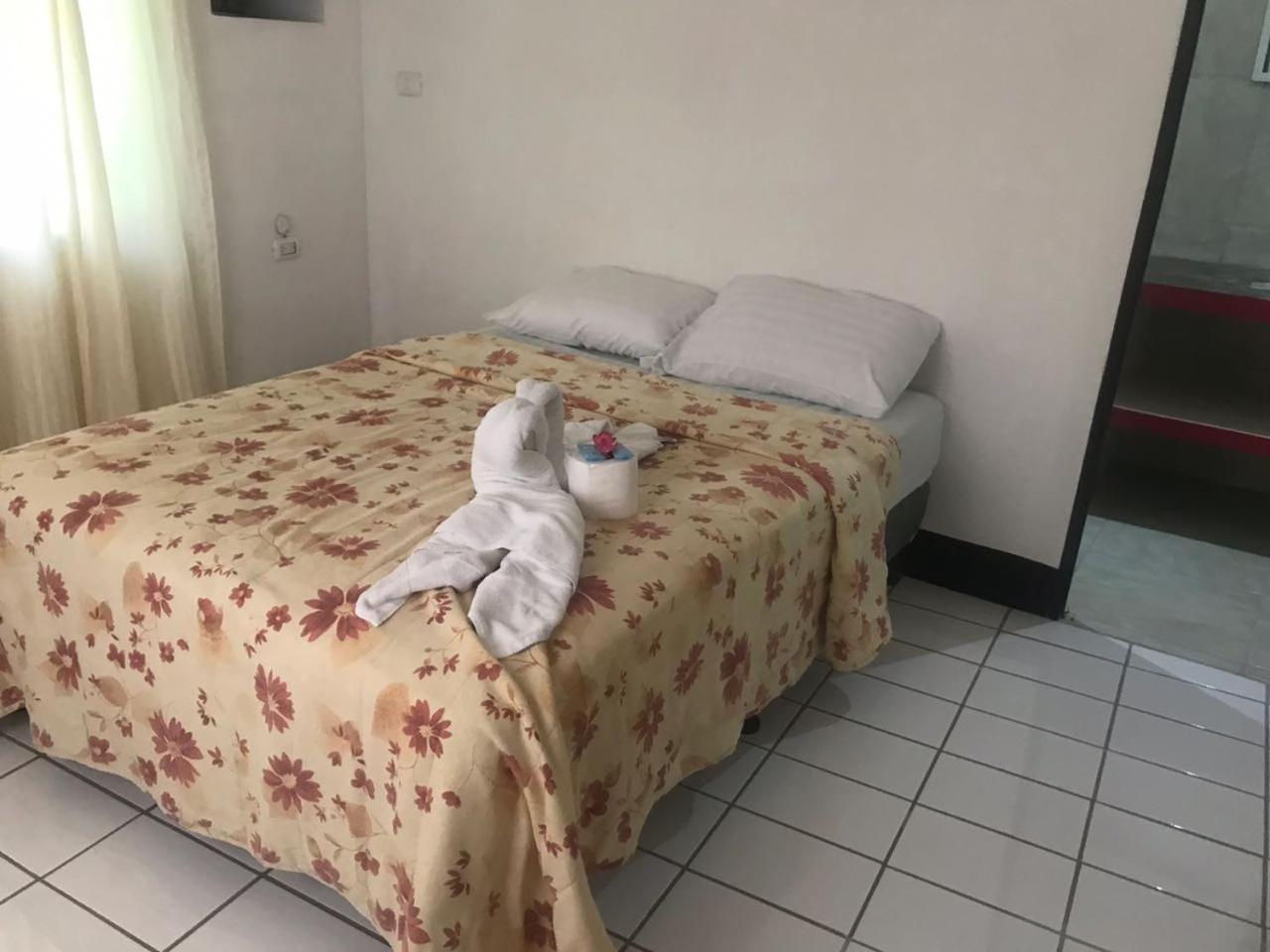 Cabinas Cafe Del Mar Hotel Vườn quốc gia Vườn quốc gia Manuel Antonio Ngoại thất bức ảnh