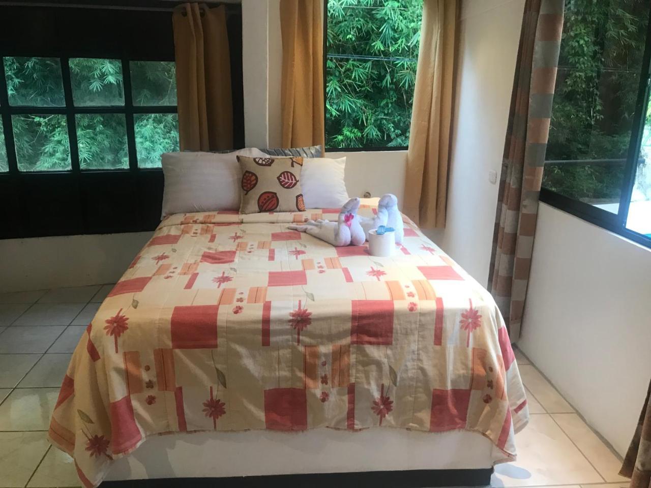 Cabinas Cafe Del Mar Hotel Vườn quốc gia Vườn quốc gia Manuel Antonio Ngoại thất bức ảnh