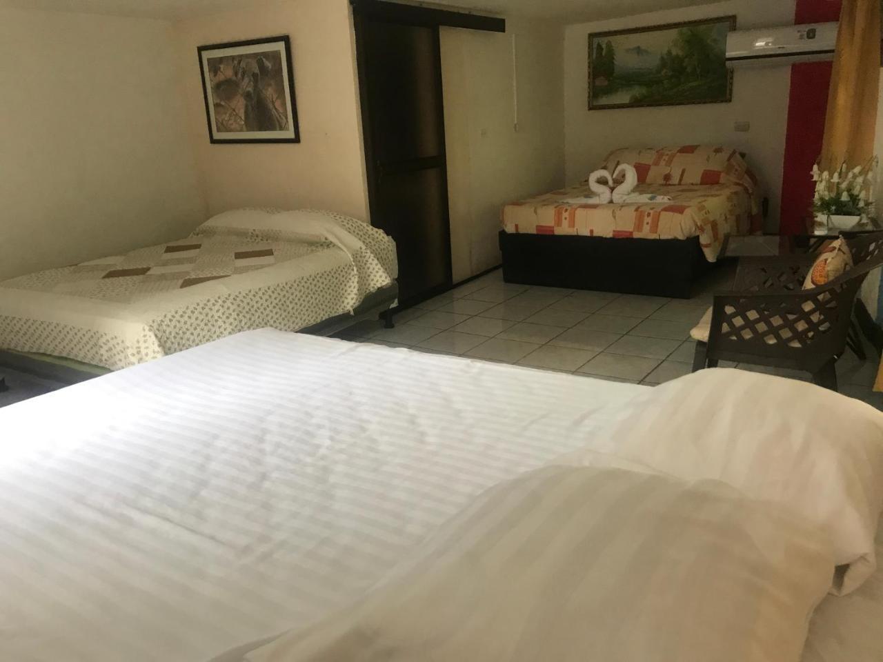 Cabinas Cafe Del Mar Hotel Vườn quốc gia Vườn quốc gia Manuel Antonio Ngoại thất bức ảnh