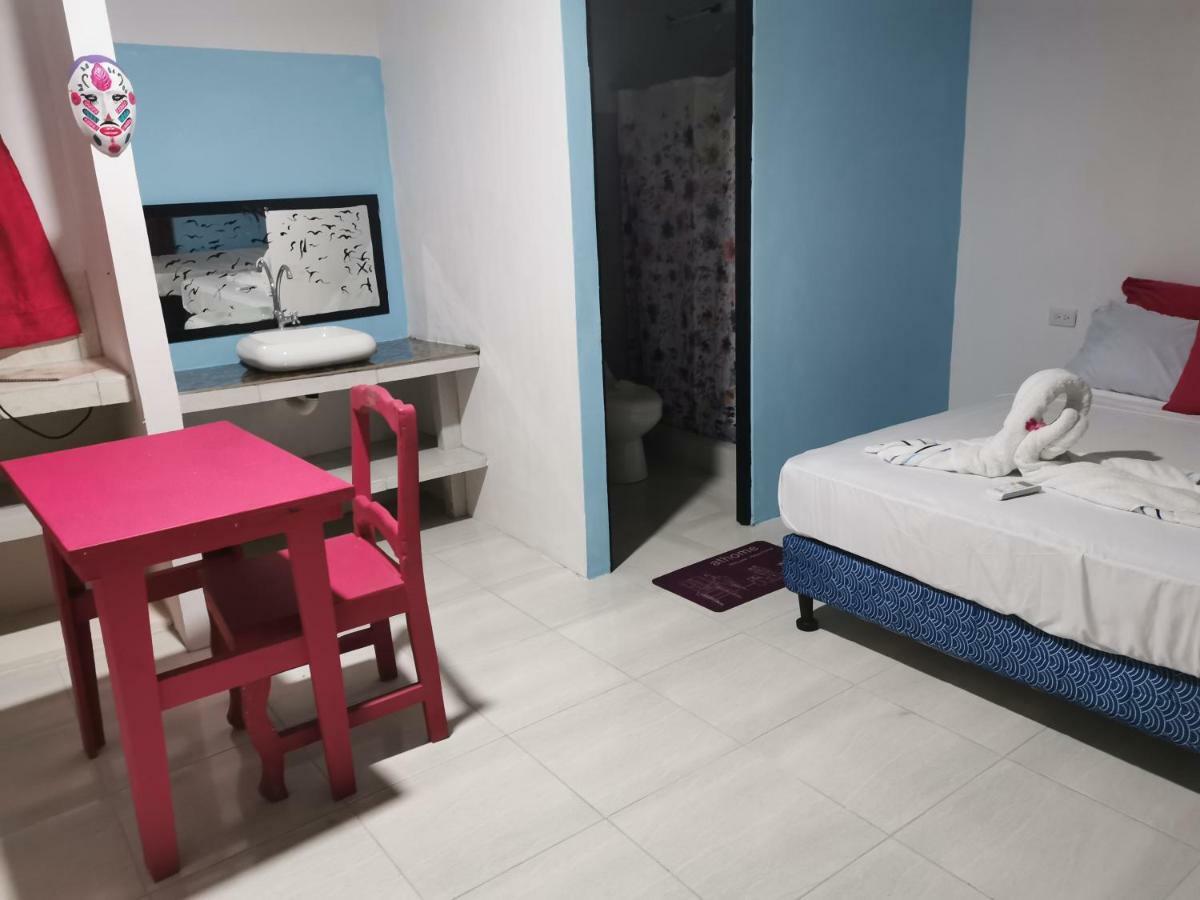 Cabinas Cafe Del Mar Hotel Vườn quốc gia Vườn quốc gia Manuel Antonio Ngoại thất bức ảnh