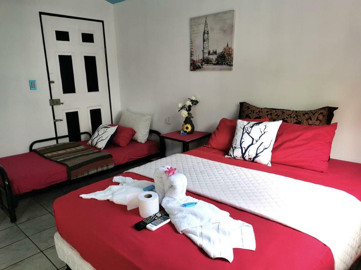 Cabinas Cafe Del Mar Hotel Vườn quốc gia Vườn quốc gia Manuel Antonio Ngoại thất bức ảnh